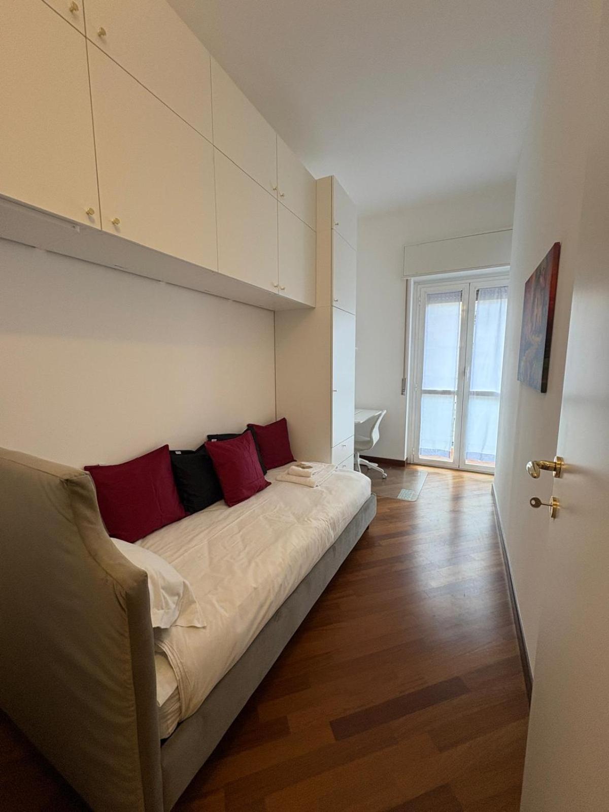 Appartement Bocconi - Porta Romana 4 Da Letto Con 2 Bagni Privati